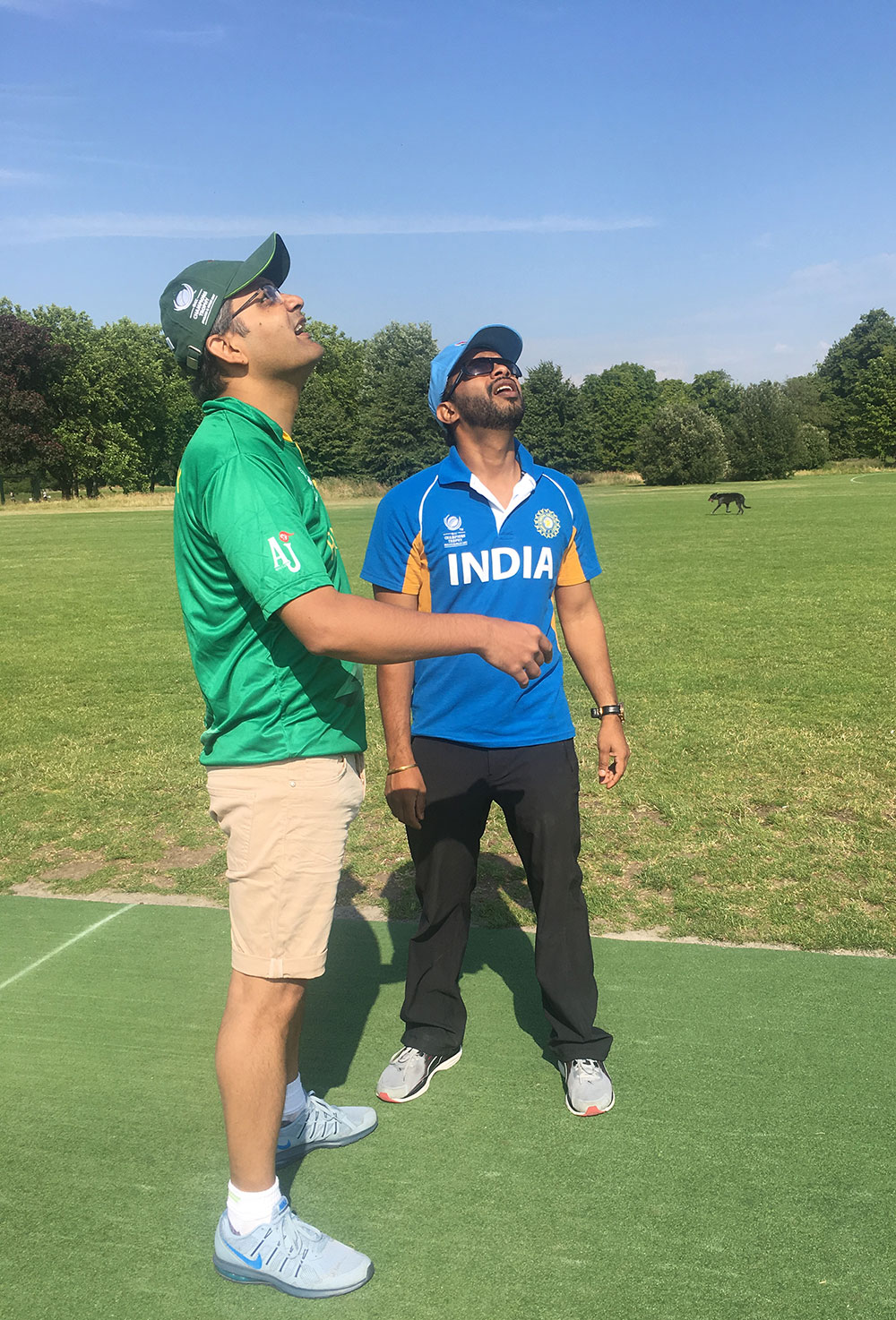 Captains Nauman Yousuf and Ravi Kant Gupta toss the coin