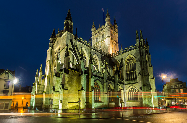 Bath Abbey by Dakshitha Wickramasinghe